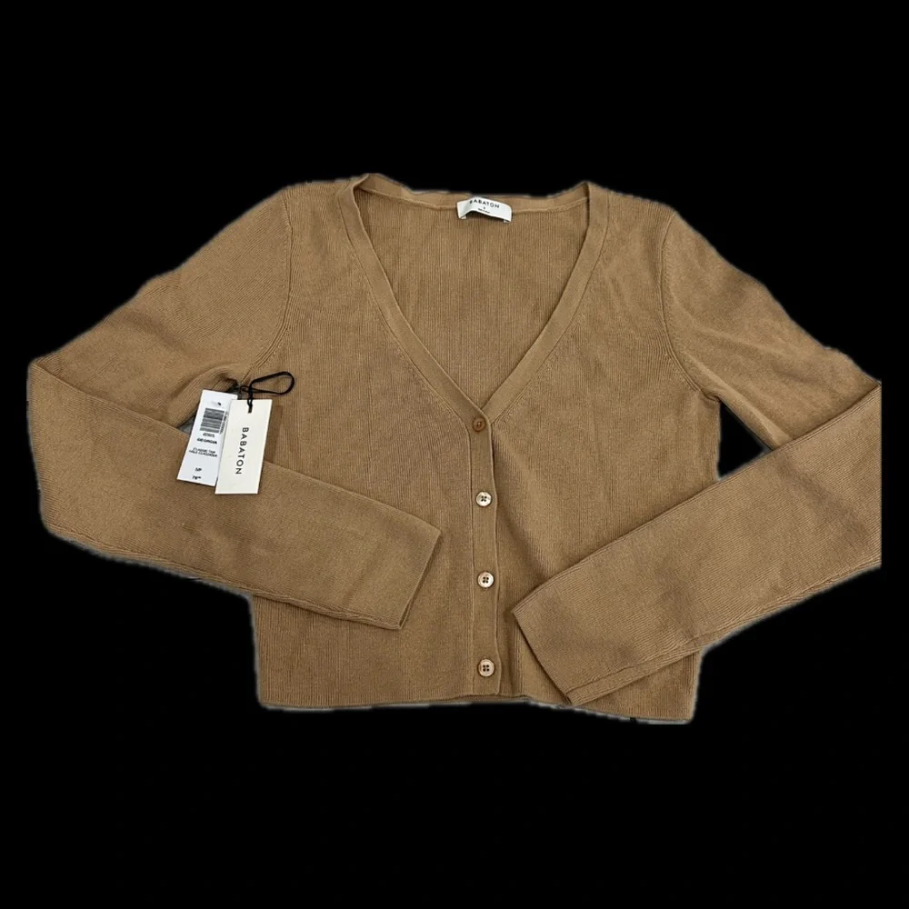 ARITZIA BABATON Georgia Cardigan NWT | Wool Cotton Blend in Classic Tan - Size S - Picture 2 of 8